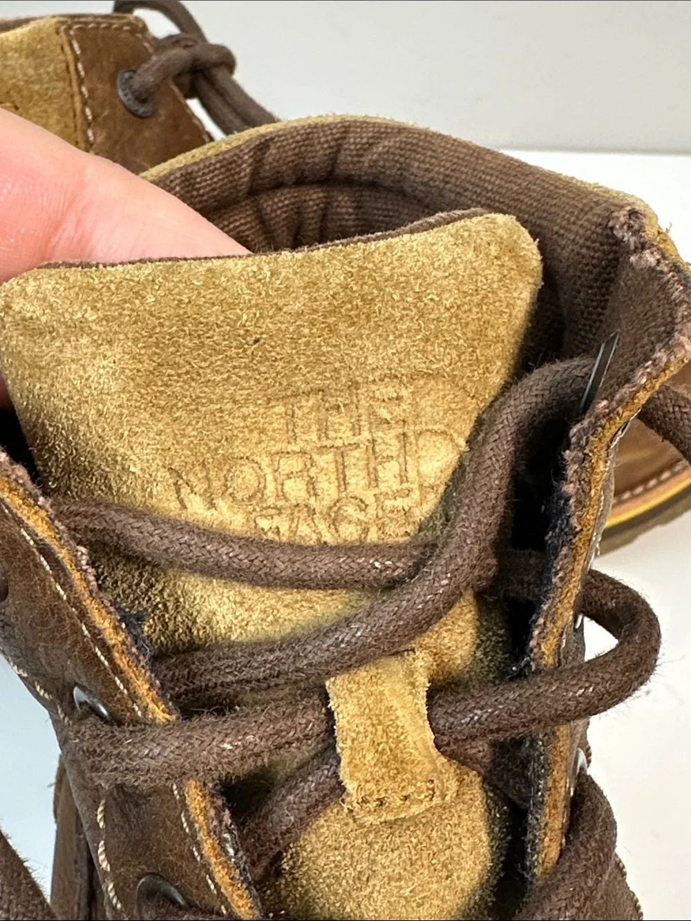 North Face Mens Brown Bridgetown Chukka Boots Size 8.5 Gorpcore Hiking Outdoor
